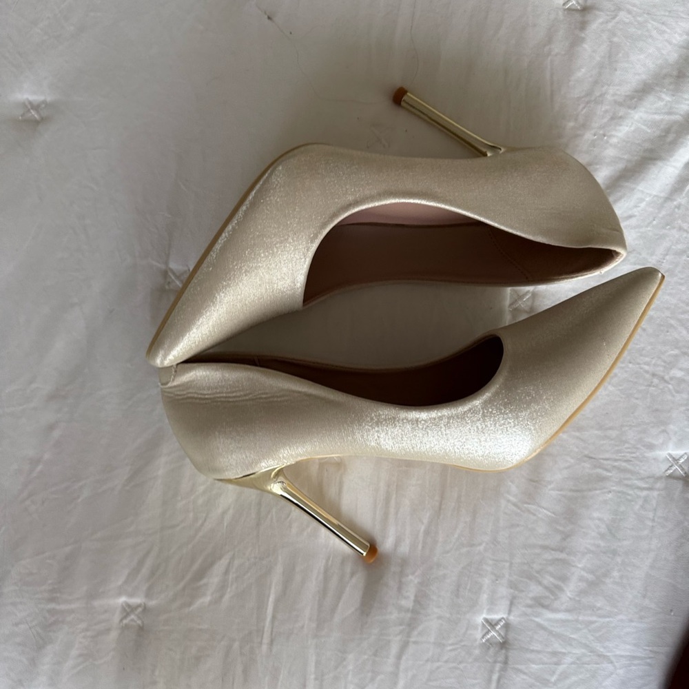 Elegant Cream Stiletto Heels